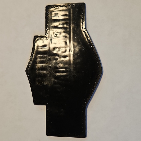 Harley-Davidson Black and Orange Rubber Emblem - Picture 2 of 3